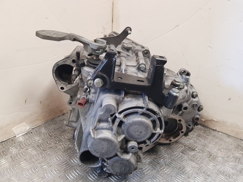 Recambio de caja cambios para seat ibiza iii (6l1) 1.9 tdi referencia OEM IAM FJW 0A8300043X 6 Velocidades 06063