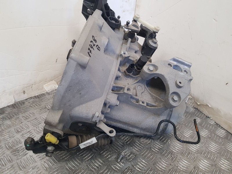 Recambio de caja cambios para peugeot 208 i (ca_, cc_) 1.2 vti 82 referencia OEM IAM 20A701 9810688480 1152667