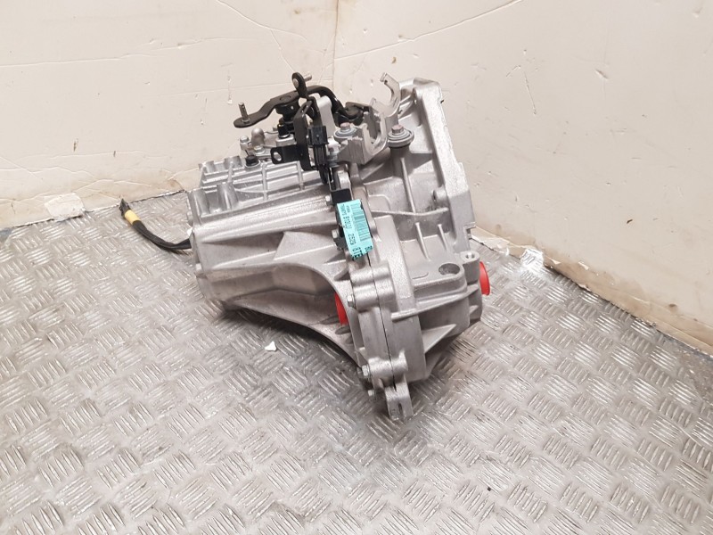 Recambio de caja cambios para hyundai i20 iii (bc3, bi3) 1.2 referencia OEM IAM 8TE3ND C52529 5 Velocidades