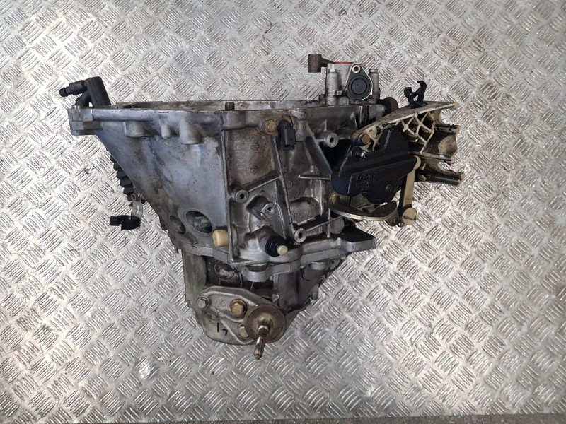 Recambio de caja cambios para peugeot 307 sw (3h) 2.0 hdi 110 referencia OEM IAM 20DM09 2223RF 6644430B