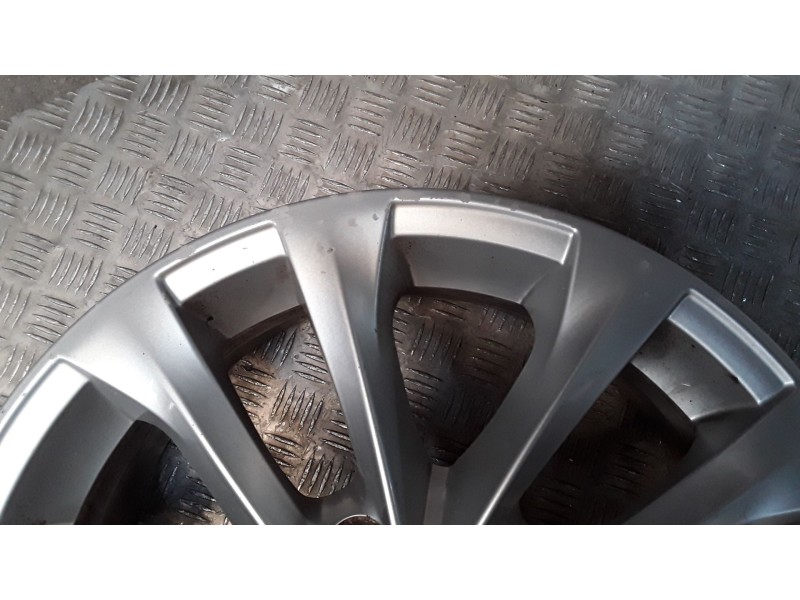 Recambio de llanta aluminio para renault megane iv hatchback (b9a/m/n_) 1.2 tce 130 (b9mr) referencia OEM IAM 7X17 5 TORN ET43 R