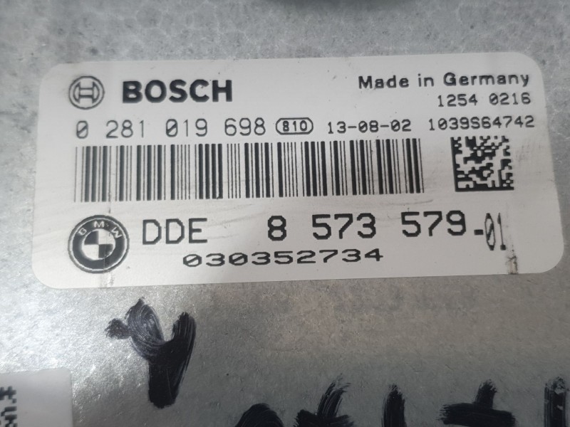 Recambio de centralita motor uce para bmw 3 (f30, f80) 335 d xdrive referencia OEM IAM 8573579 0281019698 BOSCH