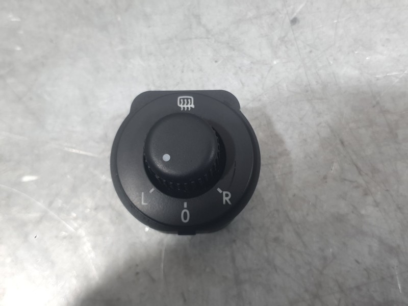 Recambio de mando retrovisor para volkswagen polo v (6r1, 6c1) 1.4 (6r1) referencia OEM IAM 6R1959565F  