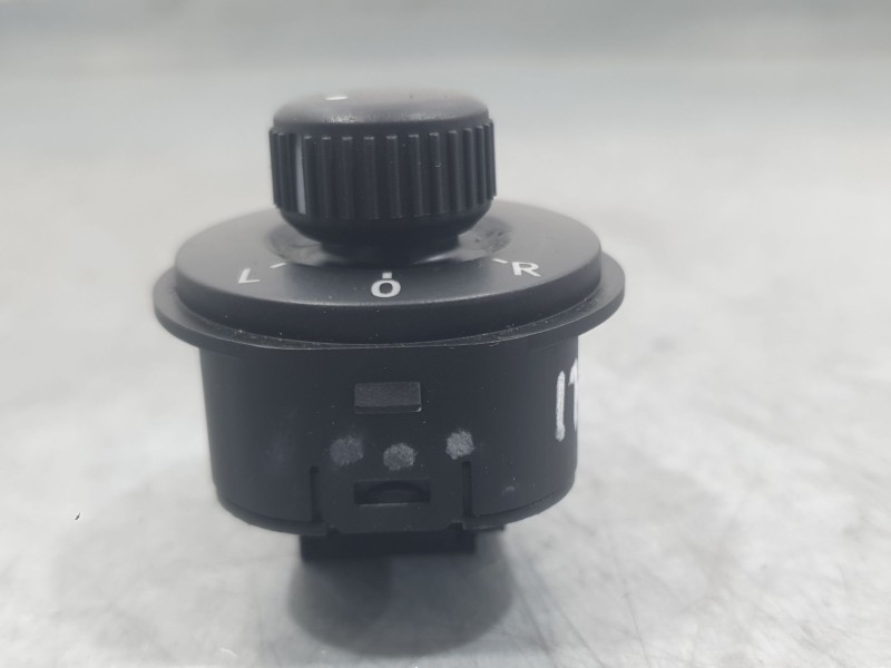 Recambio de mando retrovisor para volkswagen polo v (6r1, 6c1) 1.4 (6r1) referencia OEM IAM 6R1959565F  