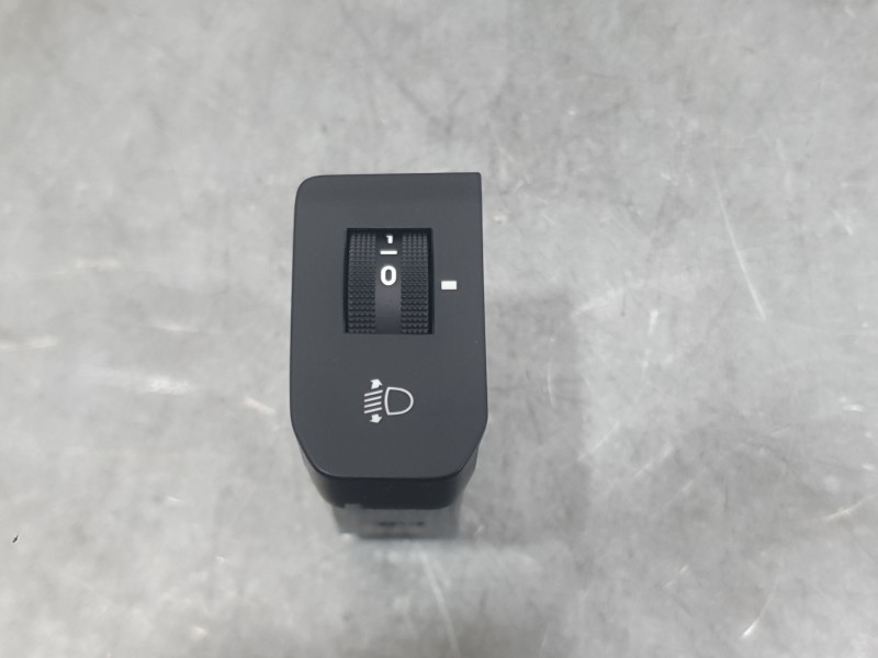 Recambio de mando luces para kia rio iii (ub) 1.2 cvvt referencia OEM IAM 751U00080  