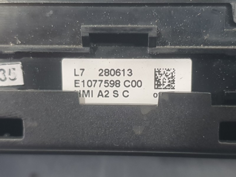 Recambio de mando climatizador para bmw 3 (f30, f80) 335 d xdrive referencia OEM IAM E1077598C00  
