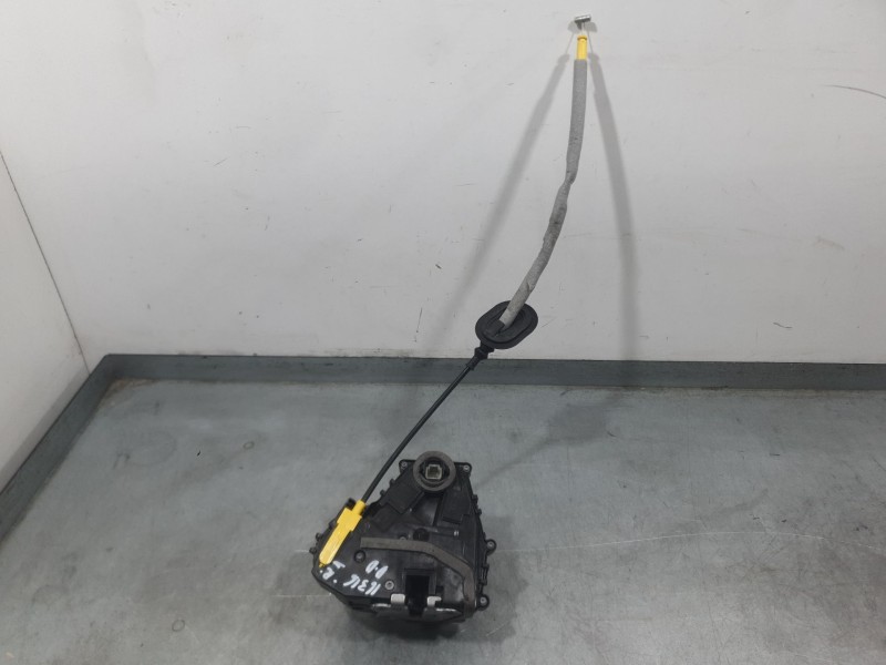 Recambio de cerradura puerta delantera derecha para renault austral techno referencia OEM IAM 805021259R  