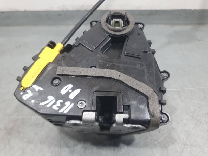 Recambio de cerradura puerta delantera derecha para renault austral techno referencia OEM IAM 805021259R  