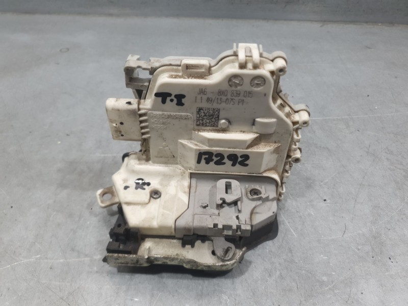 Recambio de cerradura puerta trasera izquierda para audi a1 sportback (8xa, 8xf) 1.6 tdi referencia OEM IAM 8X0839015  
