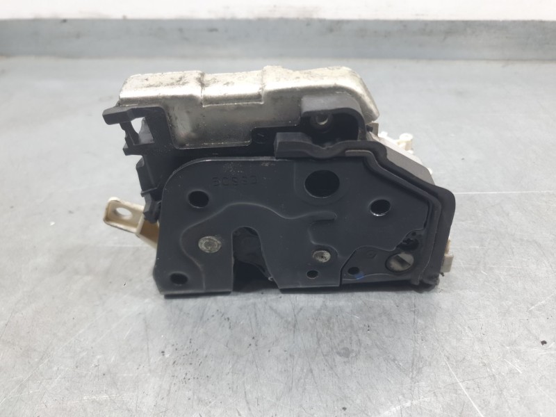 Recambio de cerradura puerta trasera izquierda para audi a1 sportback (8xa, 8xf) 1.6 tdi referencia OEM IAM 8X0839015  