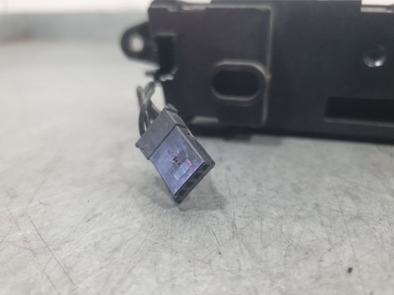 Recambio de mando radio para bmw 3 (f30, f80) 335 d xdrive referencia OEM IAM E1065974E01  