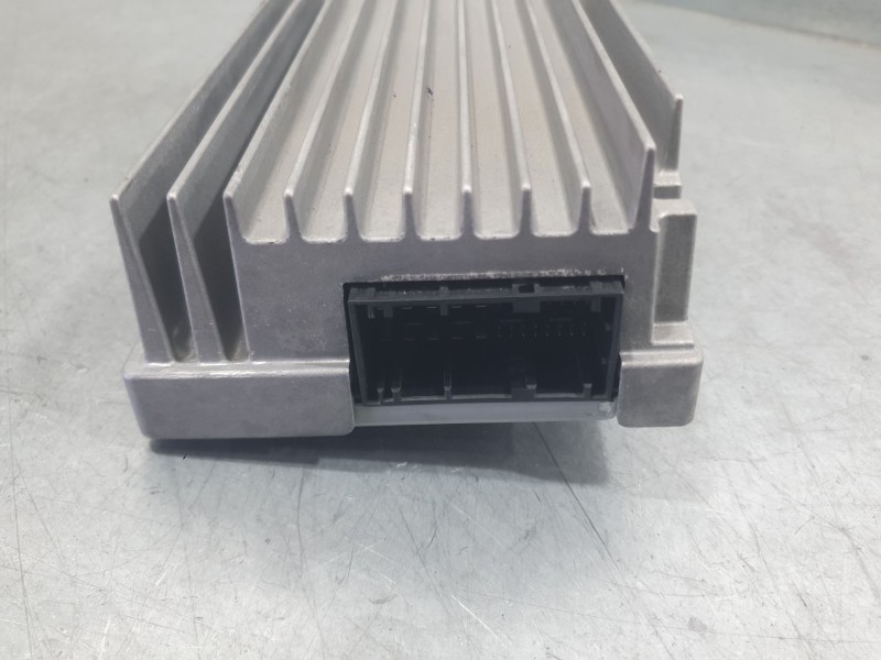 Recambio de amplificador radio para bmw 3 (f30, f80) 335 d xdrive referencia OEM IAM 9312447  