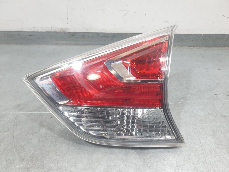 Recambio de piloto trasero derecho interior para nissan x-trail iii (t32_, t32r, t32rr) 1.6 dci (t32) referencia OEM IAM 265544C