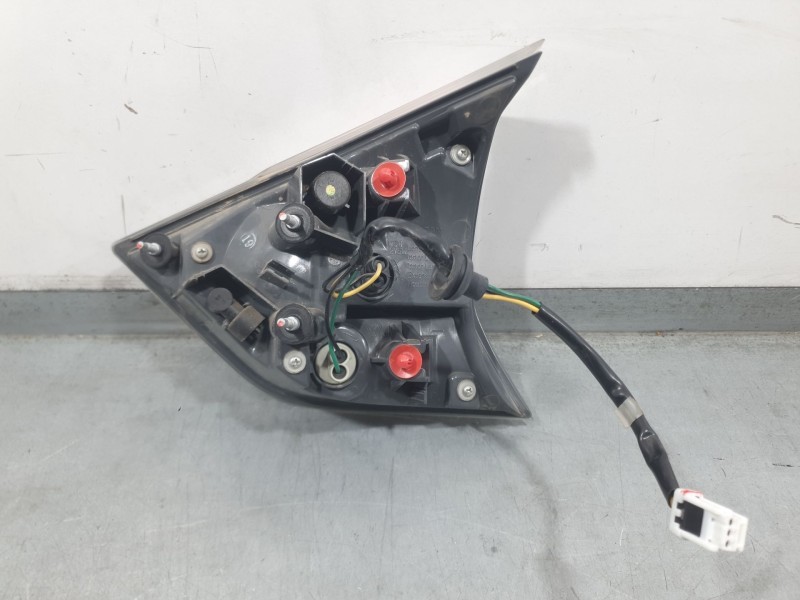 Recambio de piloto trasero izquierdo interior para nissan x-trail iii (t32_, t32r, t32rr) 1.6 dci (t32) referencia OEM IAM 26559