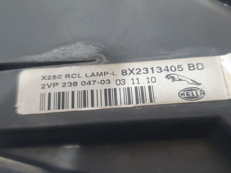 Recambio de piloto trasero izquierdo exterior para jaguar xf i (x250) 2.7 d referencia OEM IAM 8X2313405 04703 HELLA