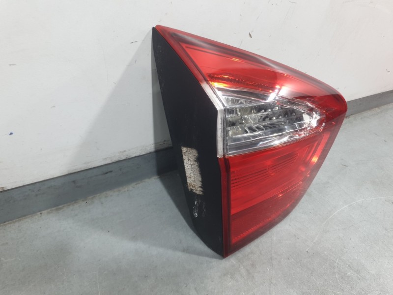 Recambio de piloto trasero izquierdo interior para kia rio iii (ub) 1.2 cvvt referencia OEM IAM 924301W200  