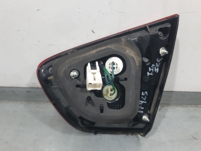 Recambio de piloto trasero izquierdo interior para kia rio iii (ub) 1.2 cvvt referencia OEM IAM 924301W200  