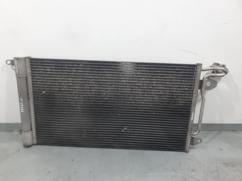 Recambio de condensador / radiador aire acondicionado para volkswagen polo v (6r1, 6c1) 1.4 (6r1) referencia OEM IAM 6R0820411D 
