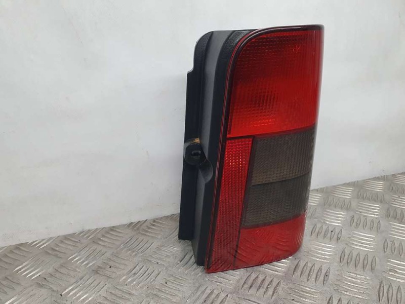 Recambio de piloto trasero derecho para citroën berlingo 2.0 hdi collection familiar referencia OEM IAM 9621303280  