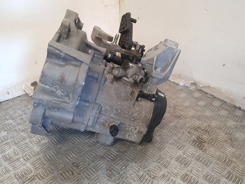 Recambio de caja cambios para seat ibiza v (kj1, kjg) 1.0 mpi referencia OEM IAM SND 23019 