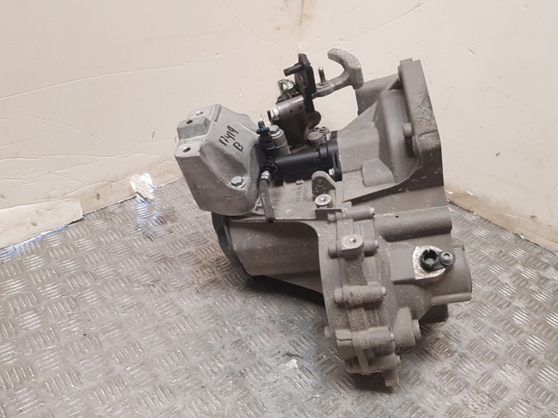 Recambio de caja cambios para seat ibiza v (kj1, kjg) 1.0 mpi referencia OEM IAM SND 23019 