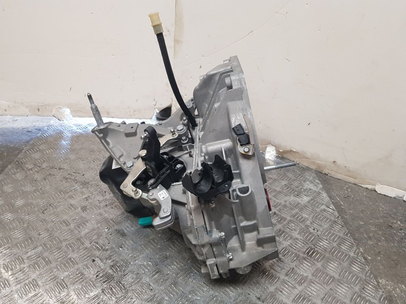 Recambio de caja cambios para dacia sandero iii 1.0 tce 100 eco-g referencia OEM IAM JH3928 S151018 5VELOCIDADES