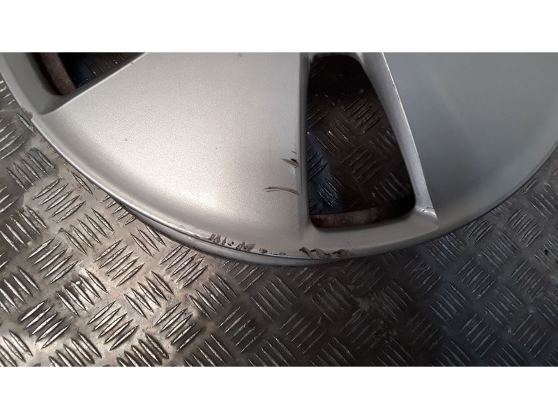 Recambio de juego llantas aluminio para bmw i3 (i01) electric referencia OEM IAM 5X19 5 TORN ET43 ROZADAS ALUMINIO