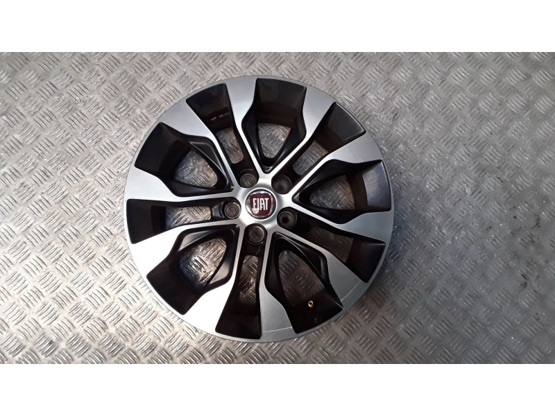 Recambio de llanta aluminio para fiat tipo hatchback (356_, 357_) 1.4 (356hxa1b) referencia OEM IAM 6.5X16 5 TORN ET39 ROZADA AL