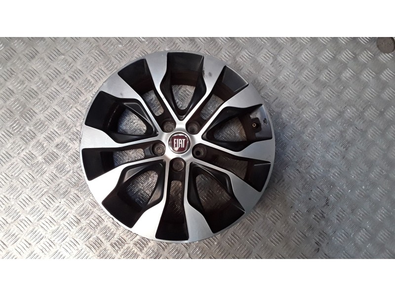 Recambio de llanta aluminio para fiat tipo hatchback (356_, 357_) 1.4 (356hxa1b) referencia OEM IAM 6.5X16 5 TORN ET39 ROZADA AL