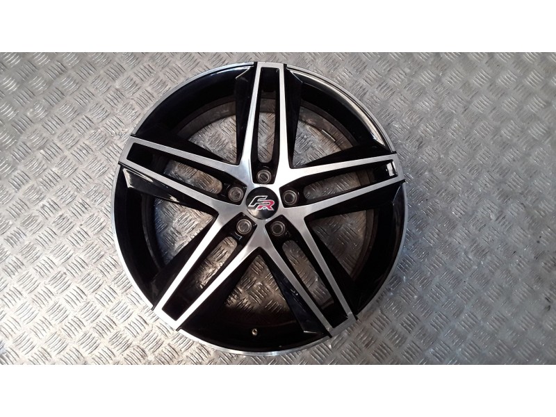 Recambio de llanta aluminio para seat ibiza v (kj1, kjg) 1.0 tgi referencia OEM IAM 7X18 5 TORN ET51 ROZADA ALUMINIO