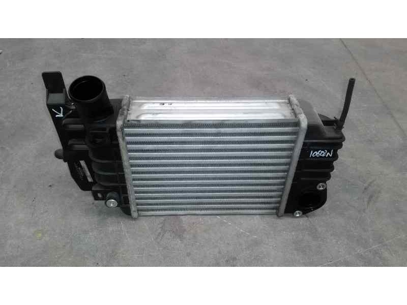 Recambio de intercooler para toyota yaris (ksp9/scp9/nlp9) blue referencia OEM IAM JD1270000620 0N020 DENSO