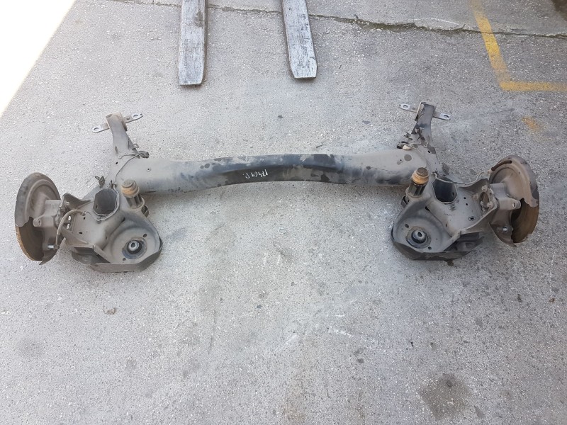 Recambio de puente trasero para citroën c5 aircross (ac_, aj_, ar_, a4_) 1.5 bluehdi 130 (acyhzj, acyhzr) referencia OEM IAM 983