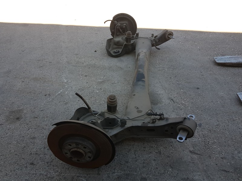 Recambio de puente trasero para citroën c5 aircross (ac_, aj_, ar_, a4_) 1.5 bluehdi 130 (acyhzj, acyhzr) referencia OEM IAM 983