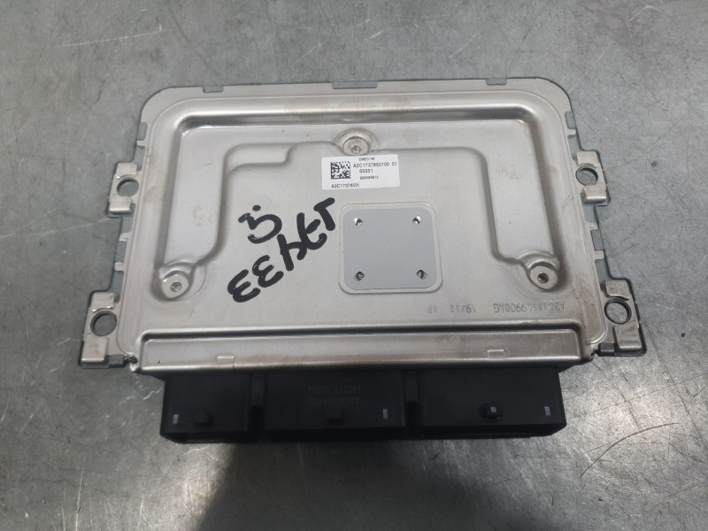 Recambio de centralita motor uce para nissan micra v (k14) 1.0 ig-t 100 referencia OEM IAM 237105FP0D A3C0111350001 CONTINENTAL