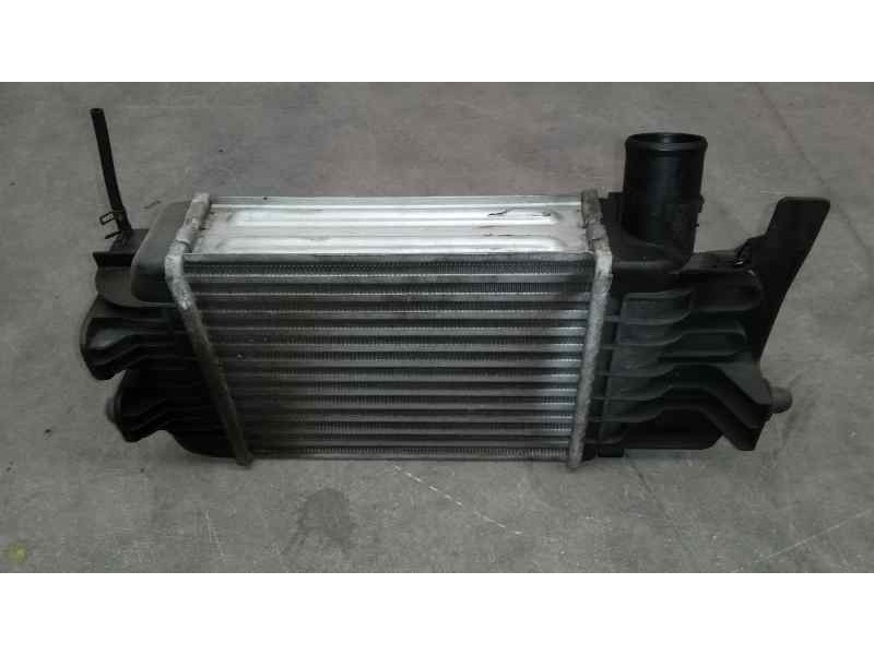 Recambio de intercooler para toyota yaris (ksp9/scp9/nlp9) blue referencia OEM IAM JD1270000620 0N020 DENSO
