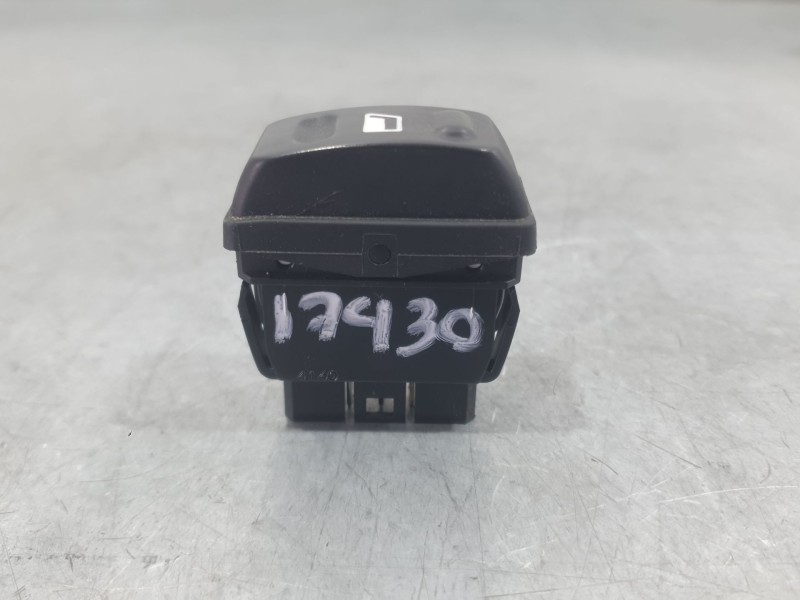 Recambio de mando elevalunas delantero derecho para citroën xsara picasso (n68) 1.6 referencia OEM IAM 6552TA 22681 