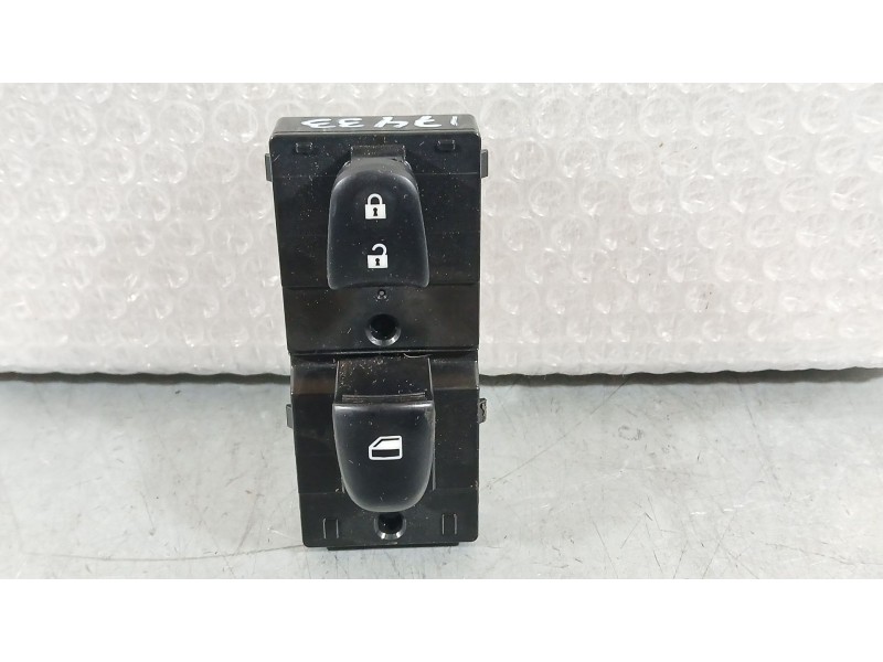 Recambio de mando elevalunas delantero derecho para nissan micra v (k14) 1.0 ig-t 100 referencia OEM IAM 254114BA0A 19702SD 