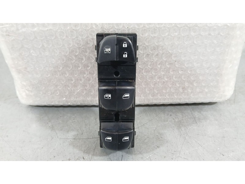 Recambio de mando elevalunas delantero izquierdo para nissan micra v (k14) 1.0 ig-t 100 referencia OEM IAM 254015FA0A C/MANDO RE
