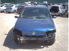 FIAT PUNTO BERLINA (188)