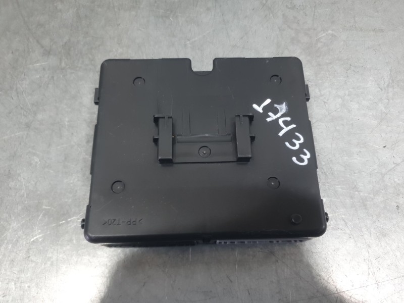 Recambio de modulo electronico para nissan micra v (k14) 1.0 ig-t 100 referencia OEM IAM 277605FA1C 260619 CALSONIC