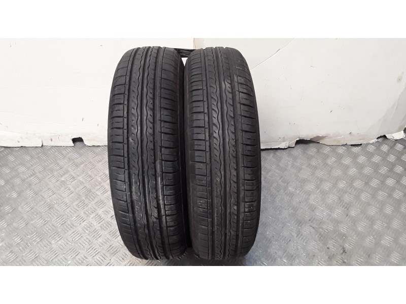 Recambio de neumatico pareja para neumaticos reutilizados - referencia OEM IAM 165801387T KUMHO 165/80/13/87T