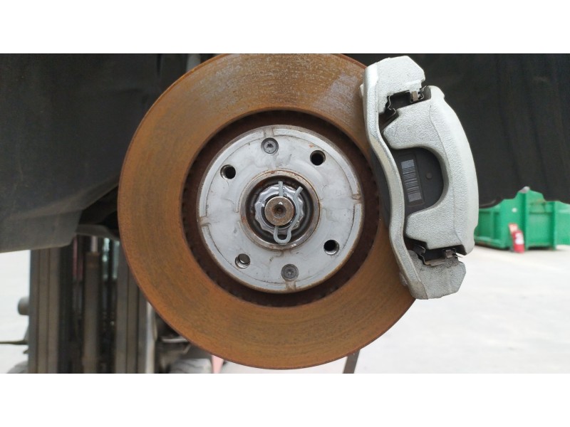 Recambio de mangueta delantera derecha para opel corsa f (p2jo) 1.2 (68) referencia OEM IAM 9826877980  