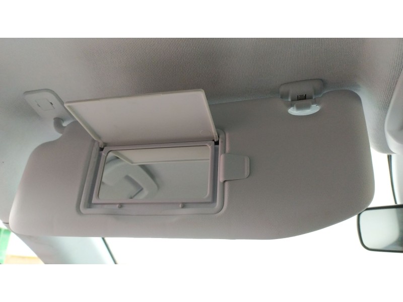 Recambio de parasol izquierdo para opel corsa f (p2jo) 1.2 (68) referencia OEM IAM 96738898PR  