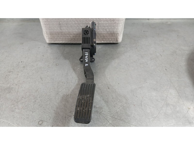 Recambio de potenciometro pedal para mg hs (as23) 1.5 ehs hybrid (csa6463) referencia OEM IAM 107244 BOSCH F01R00X062