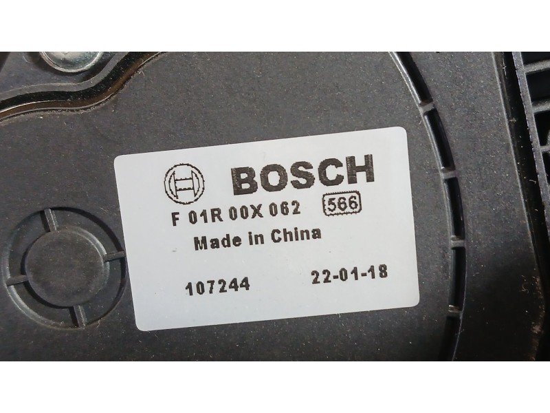Recambio de potenciometro pedal para mg hs (as23) 1.5 ehs hybrid (csa6463) referencia OEM IAM 107244 BOSCH F01R00X062