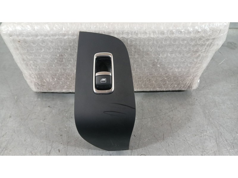 Recambio de mando elevalunas trasero izquierdo para mg hs (as23) 1.5 ehs hybrid (csa6463) referencia OEM IAM 10479299  