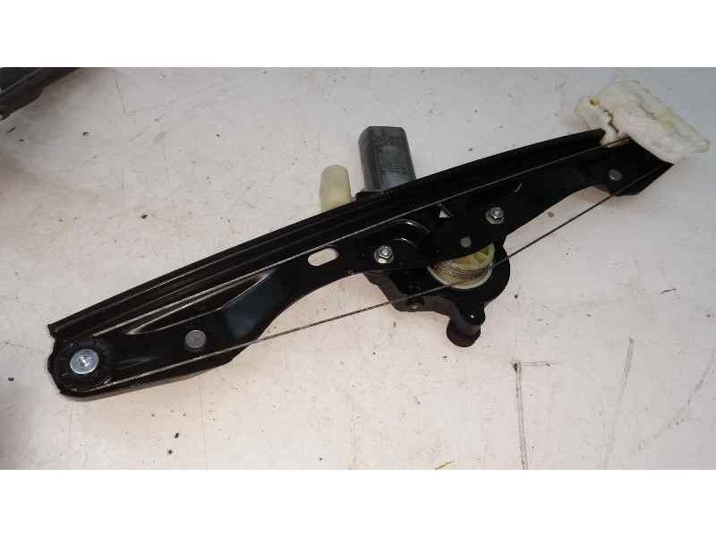 Recambio de elevalunas trasero derecho para bmw serie 3 lim. (f30) 320d referencia OEM IAM  5 PINS ELECTRICO