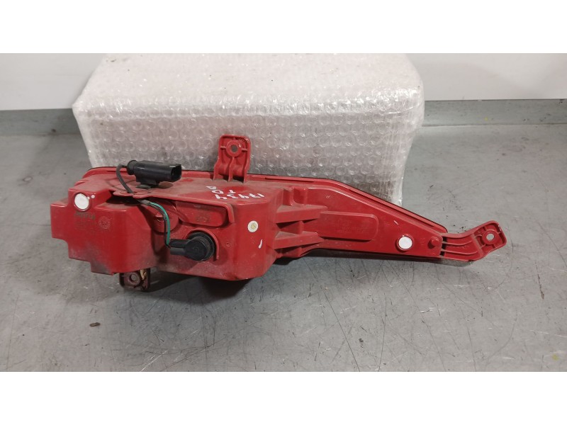 Recambio de piloto trasero derecho paragolpes para mg hs (as23) 1.5 ehs hybrid (csa6463) referencia OEM IAM 10420742 TOCADO VER 