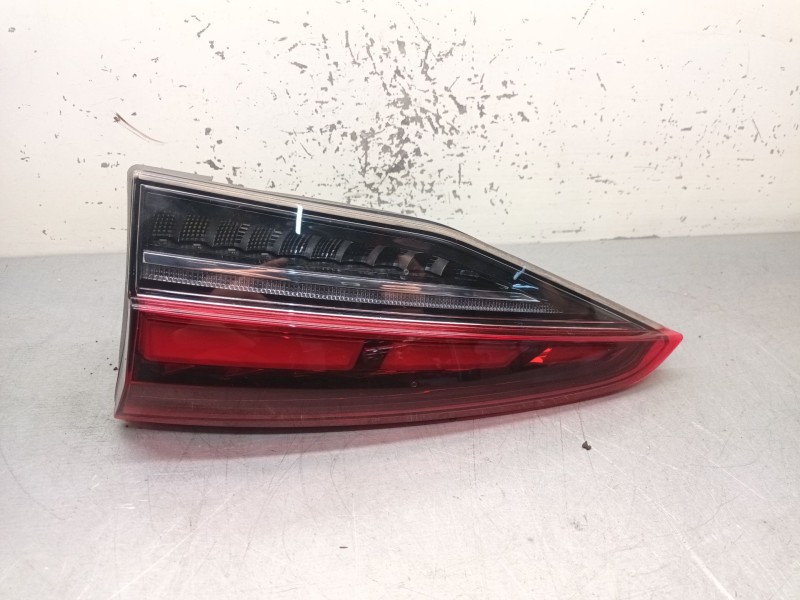 Recambio de piloto trasero derecho interior para skoda octavia iv (nx3, nn3, pv3) 1.5 tsi referencia OEM IAM 5E6945308D  