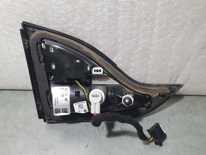 Recambio de piloto trasero derecho para opel zafira tourer expression referencia OEM IAM 13292359 428448700 INTERIOR
